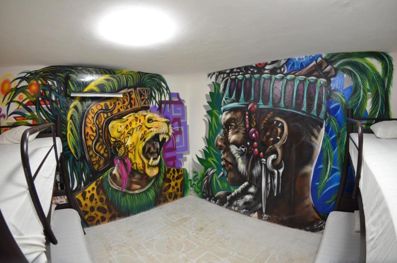 Fiesta Party Hostel - Κανκούν Εξωτερικό φωτογραφία